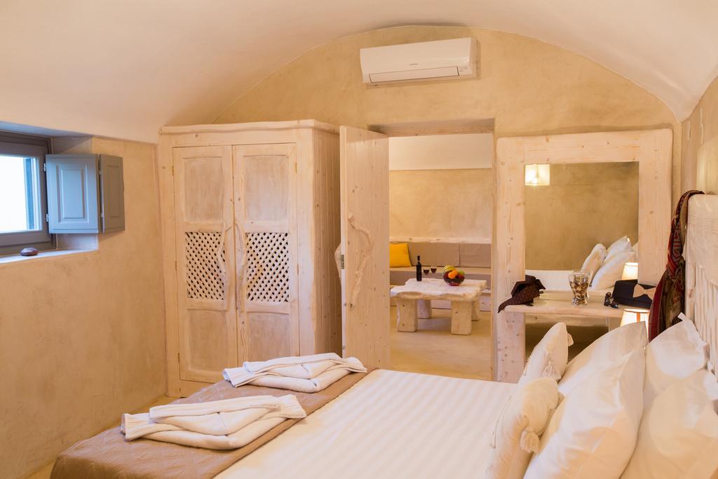 Love Nest With Hot Tub, Hammam & Outdoor Cinema Akrotírion Zewnętrze zdjęcie